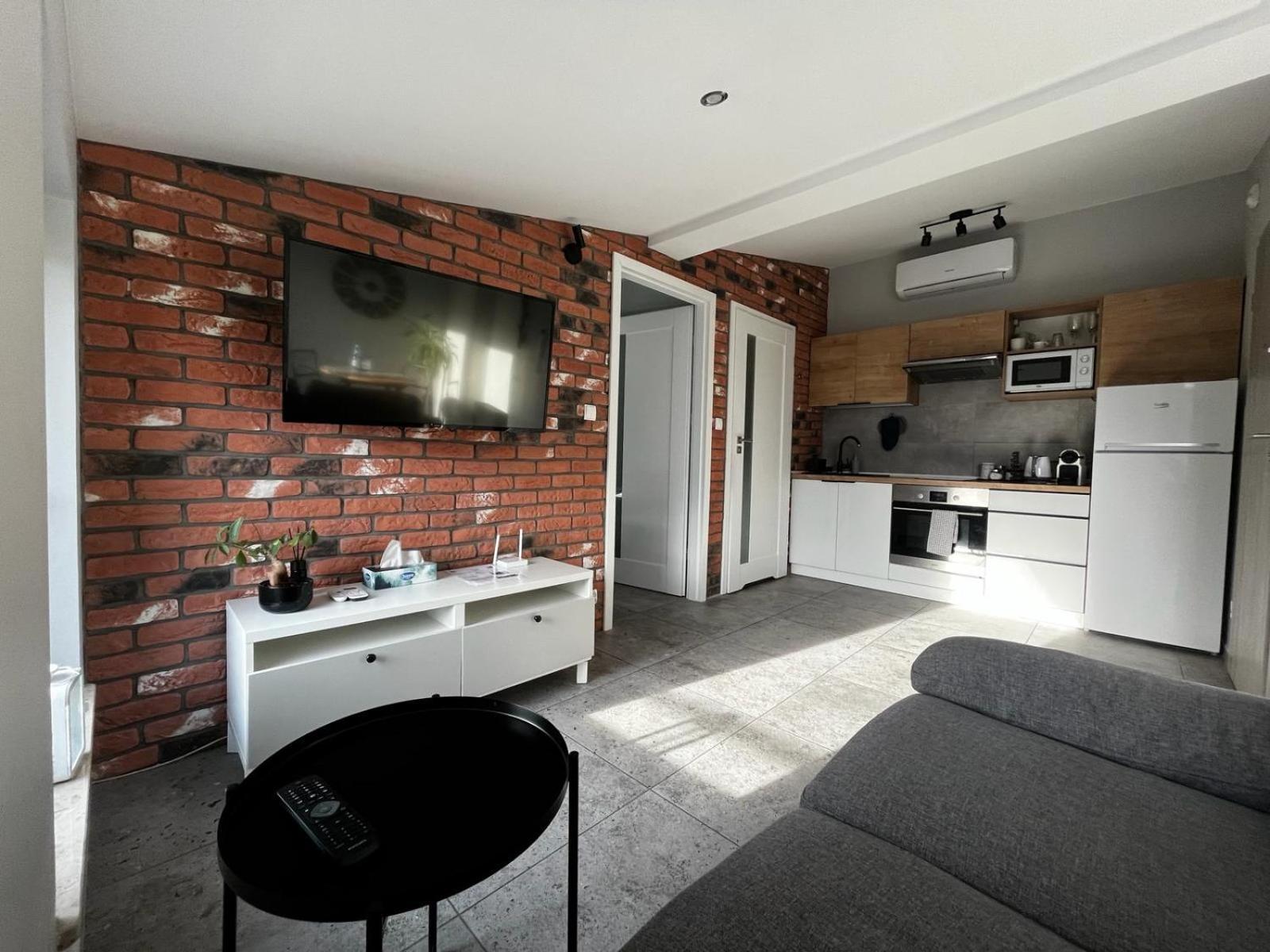 City Center Apartments Z Parkingiem Μπίντγκοστς Εξωτερικό φωτογραφία