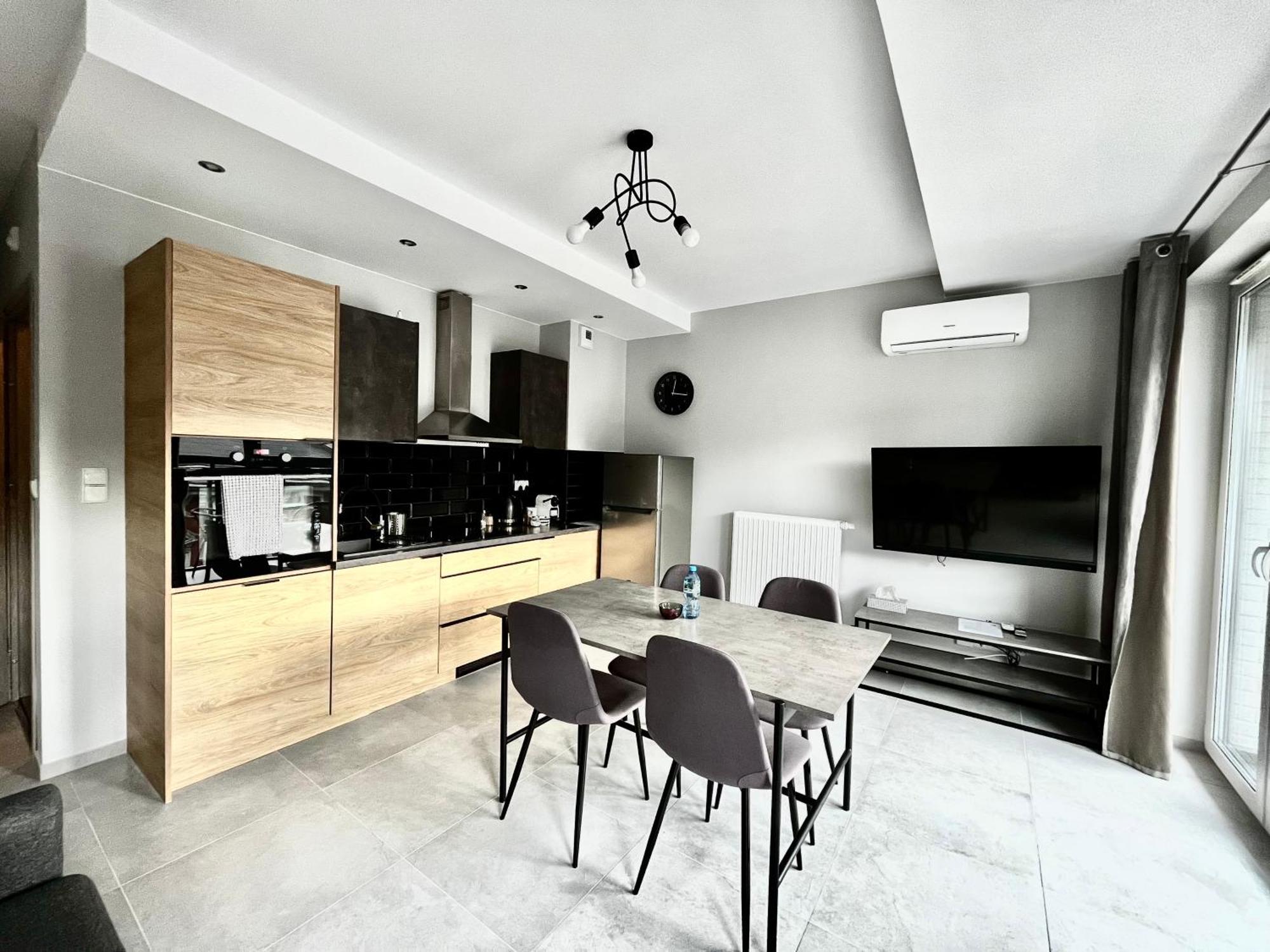 City Center Apartments Z Parkingiem Μπίντγκοστς Εξωτερικό φωτογραφία